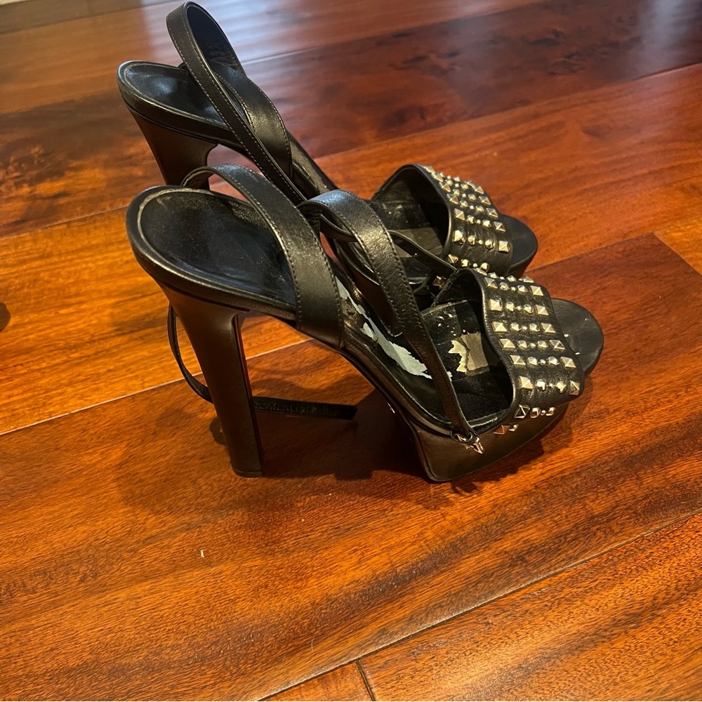 Gucci platform heels with rockstuds size 40